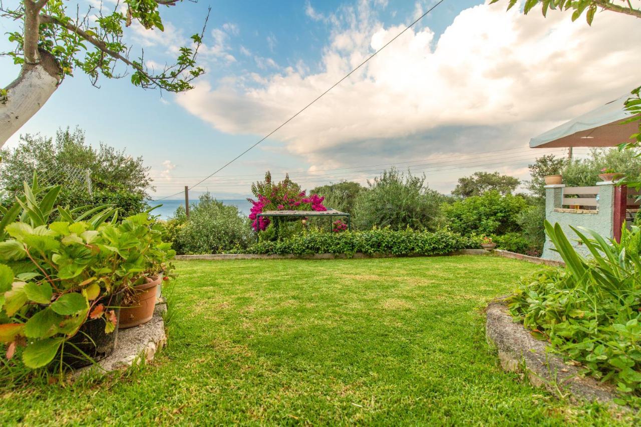 Alesti House With Garden And Private Access Benitses (Corfu)